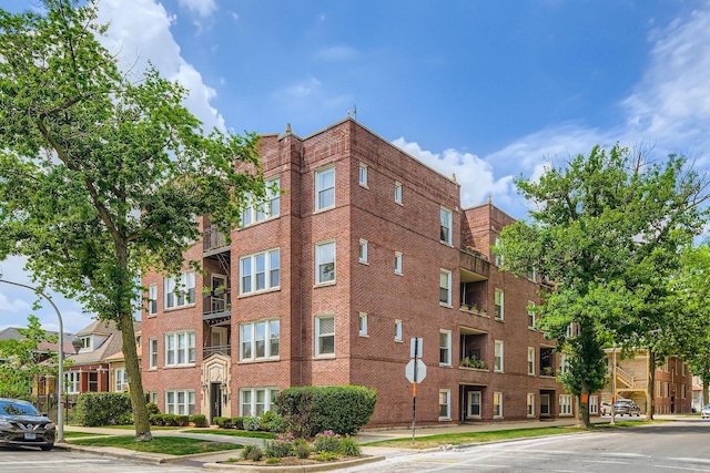 4056 N Albany Ave Unit G, Chicago, IL 60618 - view of building exterior