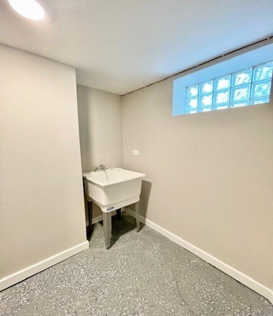 10049 S Calhoun Ave, Chicago, IL 60617 - interior space featuring baseboards