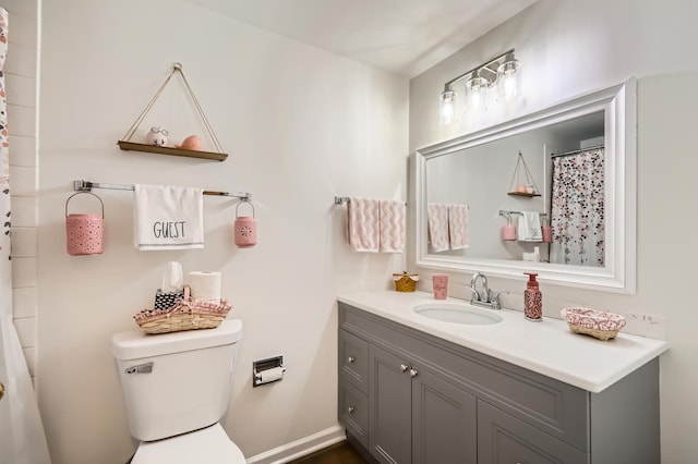 455 Raintree Ct Unit 1C, Glen Ellyn, IL 60137 - bathroom featuring vanity and toilet