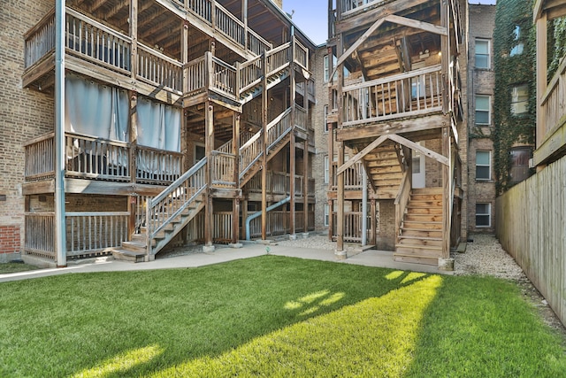 5656 N Kimball Ave Unit Gs, Chicago, IL 60659 - rear view of house featuring stairs