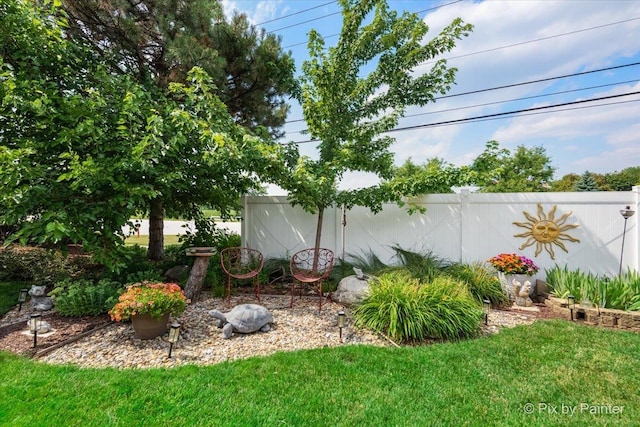 2370 Nantucket Ln, Elgin, IL 60123 - view of yard