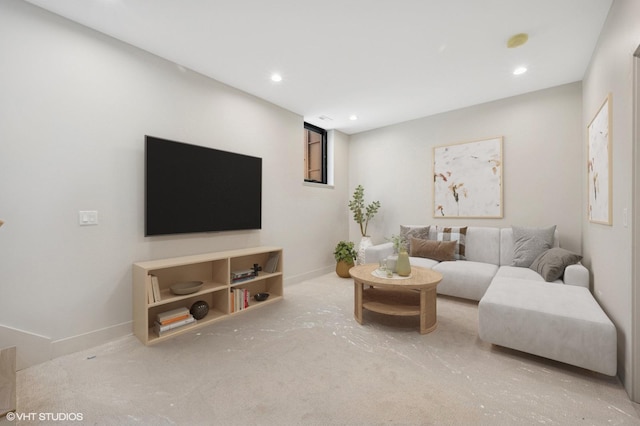 220 S Oakley Blvd, Chicago, IL 60612 - living room featuring recessed lighting and carpet