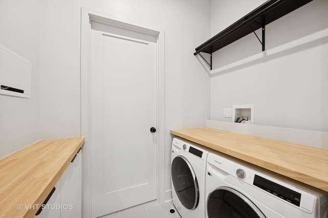 220 S Oakley Blvd, Chicago, IL 60612 - washroom with separate washer and dryer and light tile patterned flooring