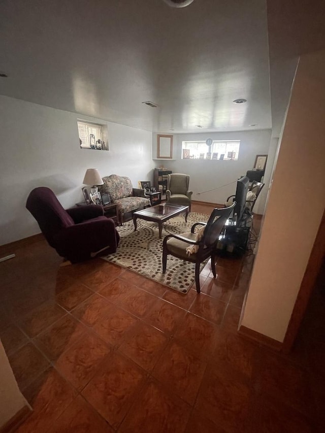 2940 N Nagle Ave, Chicago, IL 60634 - view of tiled living room