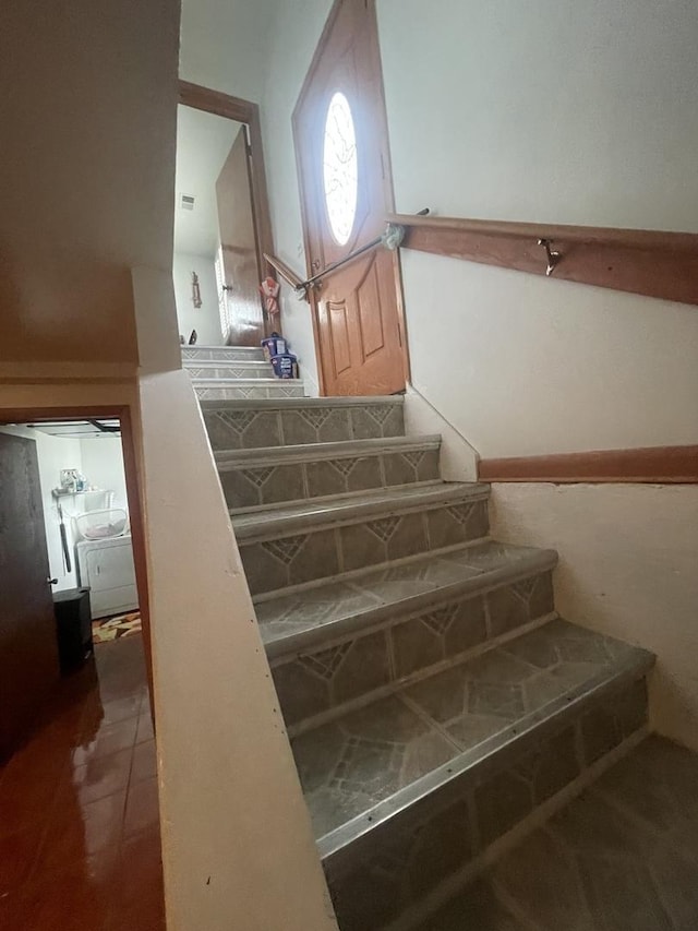 2940 N Nagle Ave, Chicago, IL 60634 - staircase with washer / dryer