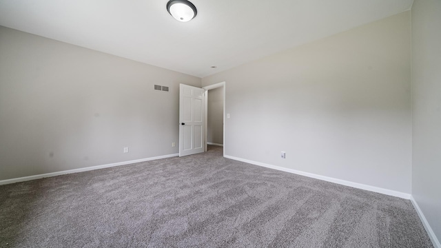 5809 Inverness Dr, Rockford, IL 61107 - unfurnished room with carpet flooring and baseboards