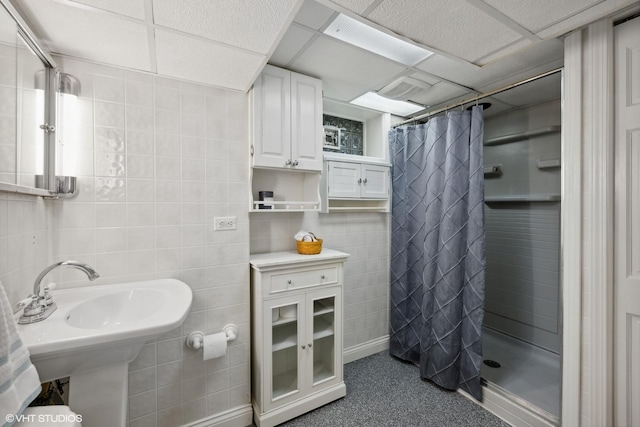 1300 Highridge Pkwy, Westchester, IL 60154 - bathroom featuring a shower stall and tile walls