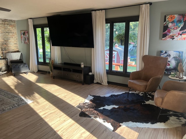 5 Knollcrest Ct, Normal, IL 61761 - living area featuring healthy amount of natural light and wood finished floors