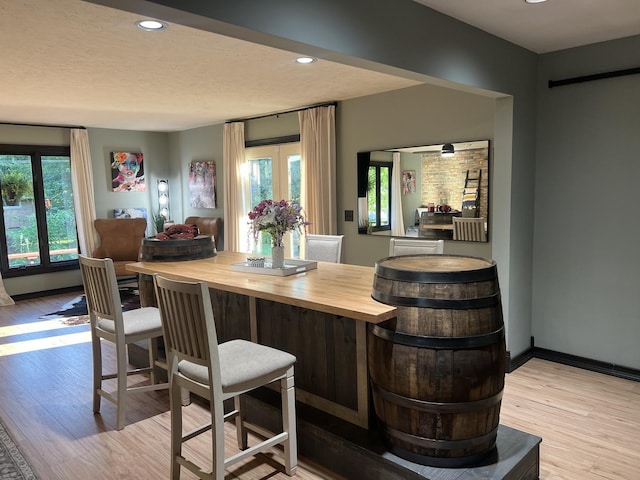 5 Knollcrest Ct, Normal, IL 61761 - bar area featuring light wood-style floors and recessed lighting