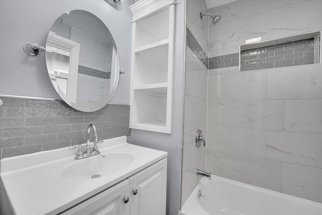 305 S Lewis Ave, Waukegan, IL 60085 - full bath featuring shower / bathtub combination, vanity, and backsplash