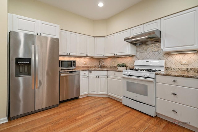 1804 Monroe Ct, Glenview, IL 60025 - photo 6