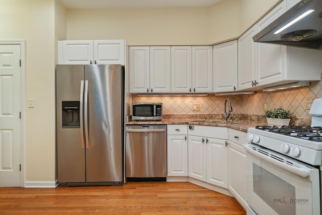 1804 Monroe Ct, Glenview, IL 60025 - photo 9