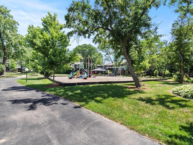 940 E Old Willow Rd Unit 305, Prospect Heights, IL 60070 - photo 16