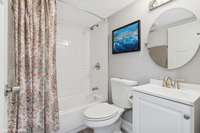 5106 W Eddy St, Chicago, IL 60641 - full bathroom featuring shower / bath combination with curtain and vanity