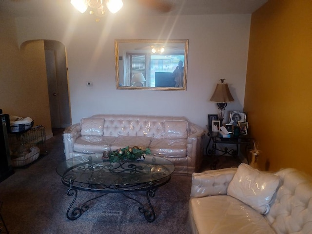8506 S Jeffery Blvd, Chicago, IL 60617 - view of living area