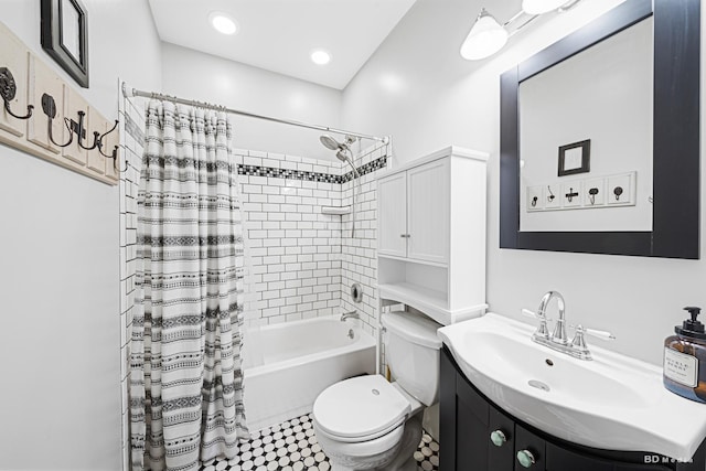 15429 Lamon Ave, Oak Forest, IL 60452 - bathroom with shower / tub combo with curtain and vanity