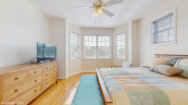 4606 S Woodlawn Ave, Chicago, IL 60653 - bedroom featuring light wood-type flooring and ceiling fan