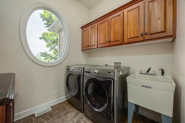 660 Birch Hollow Dr, Antioch, IL 60002 - washroom with cabinet space and independent washer and dryer