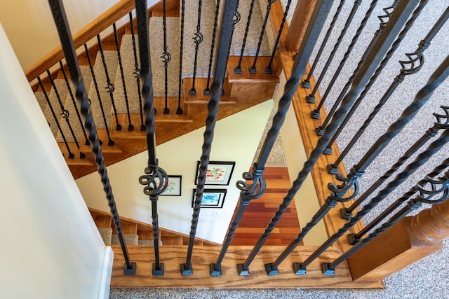 660 Birch Hollow Dr, Antioch, IL 60002 - view of stairway