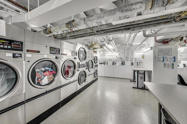 3600 N Lake Shore Dr Unit 2204, Chicago, IL 60613 - communal laundry room featuring independent washer and dryer and stacked washing machine and dryer