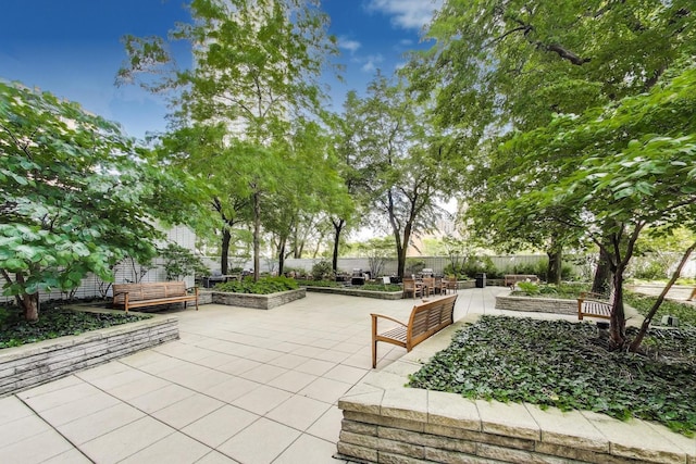 3600 N Lake Shore Dr Unit 2204, Chicago, IL 60613 - view of patio / terrace