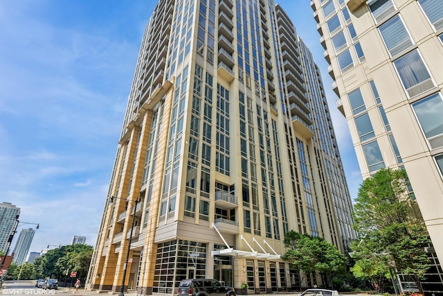 700 N Larrabee St Unit 1409, Chicago, IL 60654 - view of building exterior