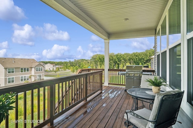 1140 River Birch Blvd, Crystal Lake, IL 60012 - wooden terrace featuring a residential view