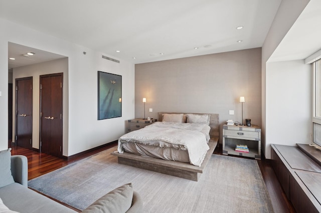 800 N Michigan Ave Unit 2502, Chicago, IL 60611 - bedroom featuring wood finished floors and recessed lighting