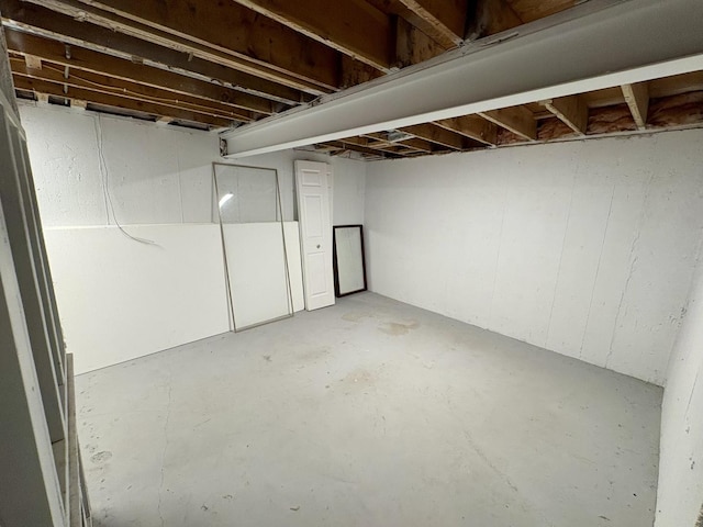 214 Tiverton Rd, Kankakee, IL 60901 - view of unfinished below grade area