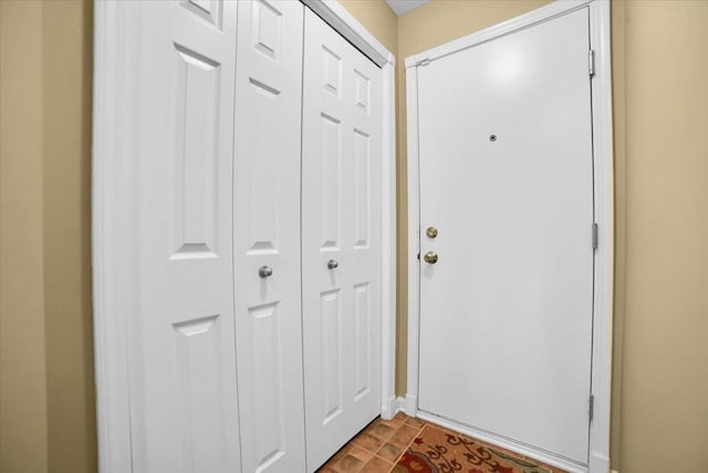 157 Concord Dr, Oswego, IL 60543 - view of doorway