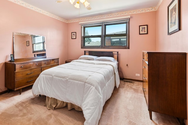 6955 N Dowagiac Ave, Chicago, IL 60646 - bedroom featuring light carpet