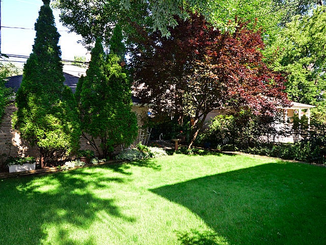 6700 N Fairfield Ave, Chicago, IL 60645 - photo 2