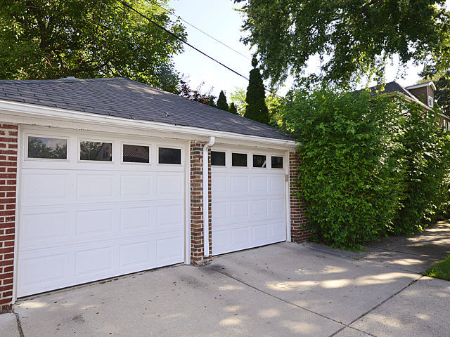 6700 N Fairfield Ave, Chicago, IL 60645 - photo 58