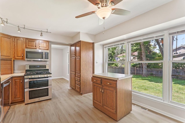 818 W Golf Rd, Libertyville, IL 60048 - photo 8