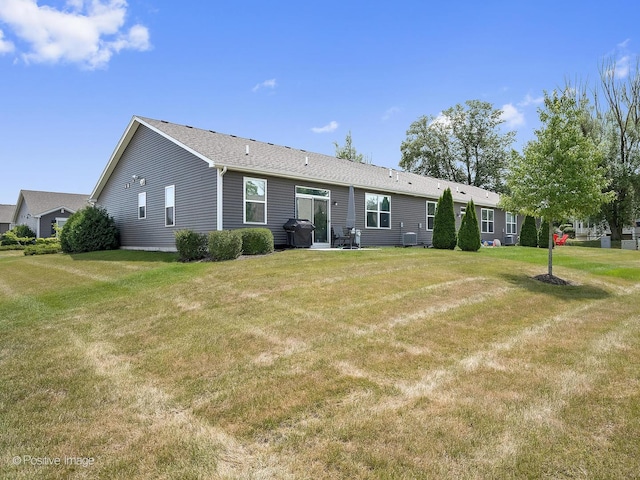 238 Sussex Ln, North Aurora, IL 60542 - photo 20