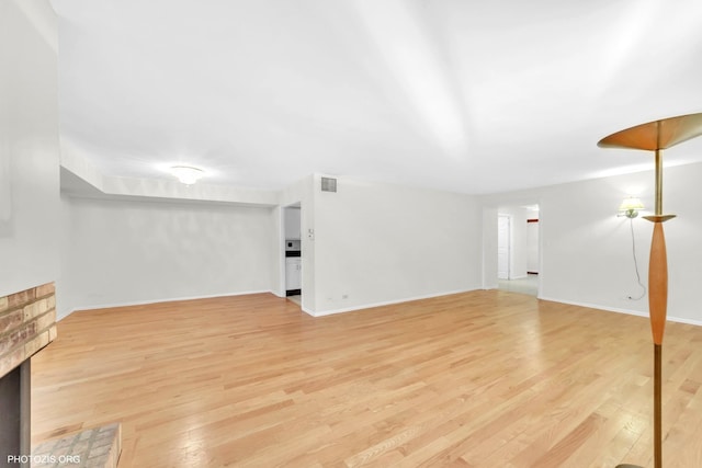 1621 Mission Hills Rd Unit 510, Northbrook, IL 60062 - unfurnished living room with light wood-type flooring