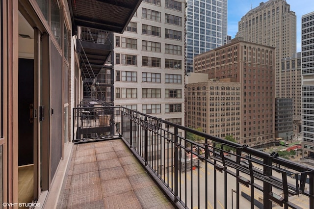 212 W Washington St Unit 1112, Chicago, IL 60606 - balcony featuring a city view