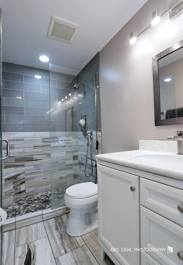 361 Lexington Ln, Grayslake, IL 60030 - full bathroom with vanity and tiled shower
