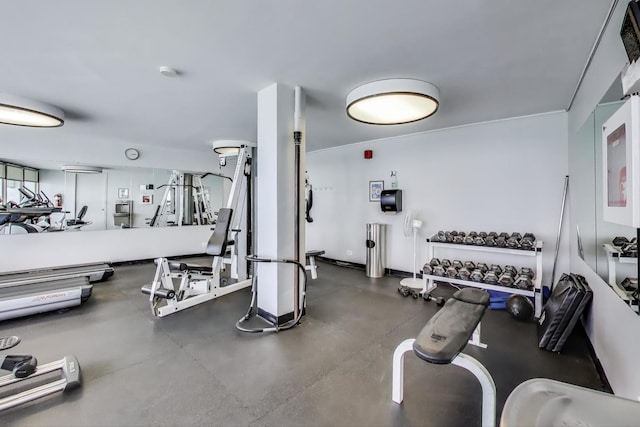940 W Glenlake Ave Unit 19C, Chicago, IL 60660 - view of gym