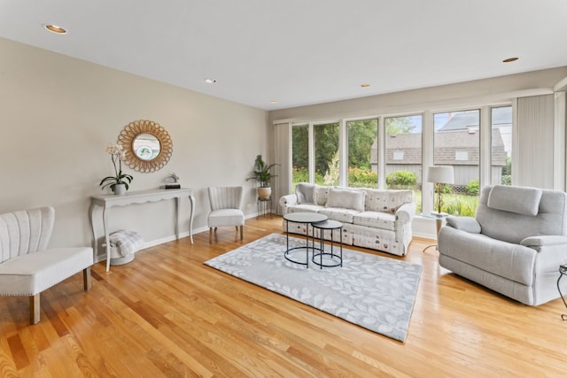216 Hickory Ct, Northbrook, IL 60062 - living room featuring wood finished floors and recessed lighting