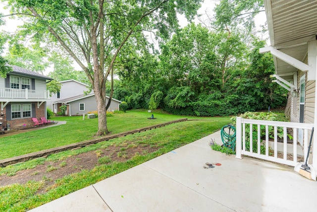 327 Georgetown Ct Unit B, Bloomingdale, IL 60108 - view of patio