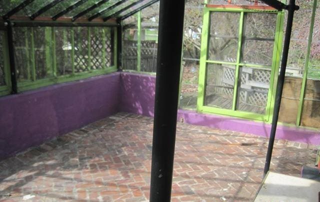 900 Willard St, Galesburg, IL 61401 - view of unfurnished sunroom