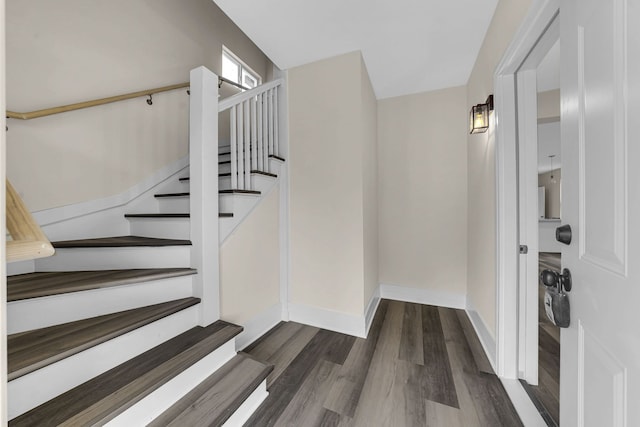 515 George Ave, Waukegan, IL 60085 - stairs with wood finished floors and baseboards
