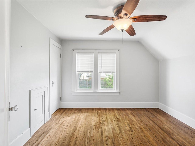 1639 Arlington Ave, Rockford, IL 61107 - bonus room featuring ceiling fan, wood finished floors, and vaulted ceiling