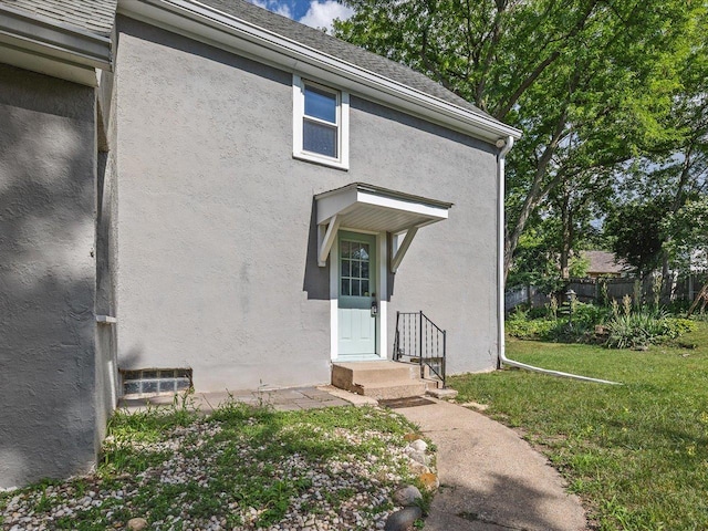 1639 Arlington Ave, Rockford, IL 61107 - view of exterior entry with stucco siding