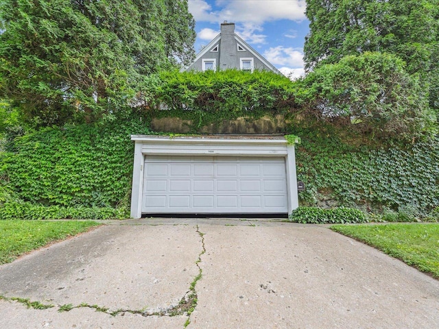 1639 Arlington Ave, Rockford, IL 61107 - view of garage