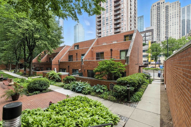 1121 S Plymouth Ct Unit A, Chicago, IL 60605 - view of building exterior featuring a view of city