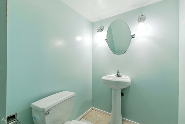 1121 S Plymouth Ct Unit A, Chicago, IL 60605 - half bath with toilet and tile patterned floors