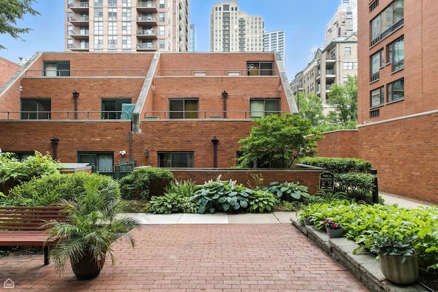 1121 S Plymouth Ct Unit A, Chicago, IL 60605 - view of apartment building / complex
