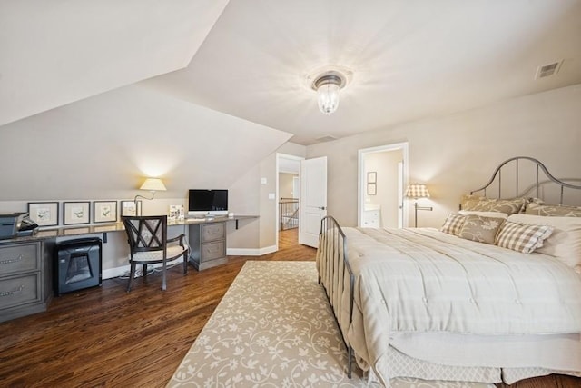 31 Oak St S, Hinsdale, IL 60521 - bedroom with wood finished floors and built in study area